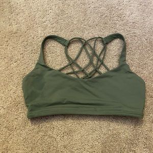 Lululemon free to be wild bra